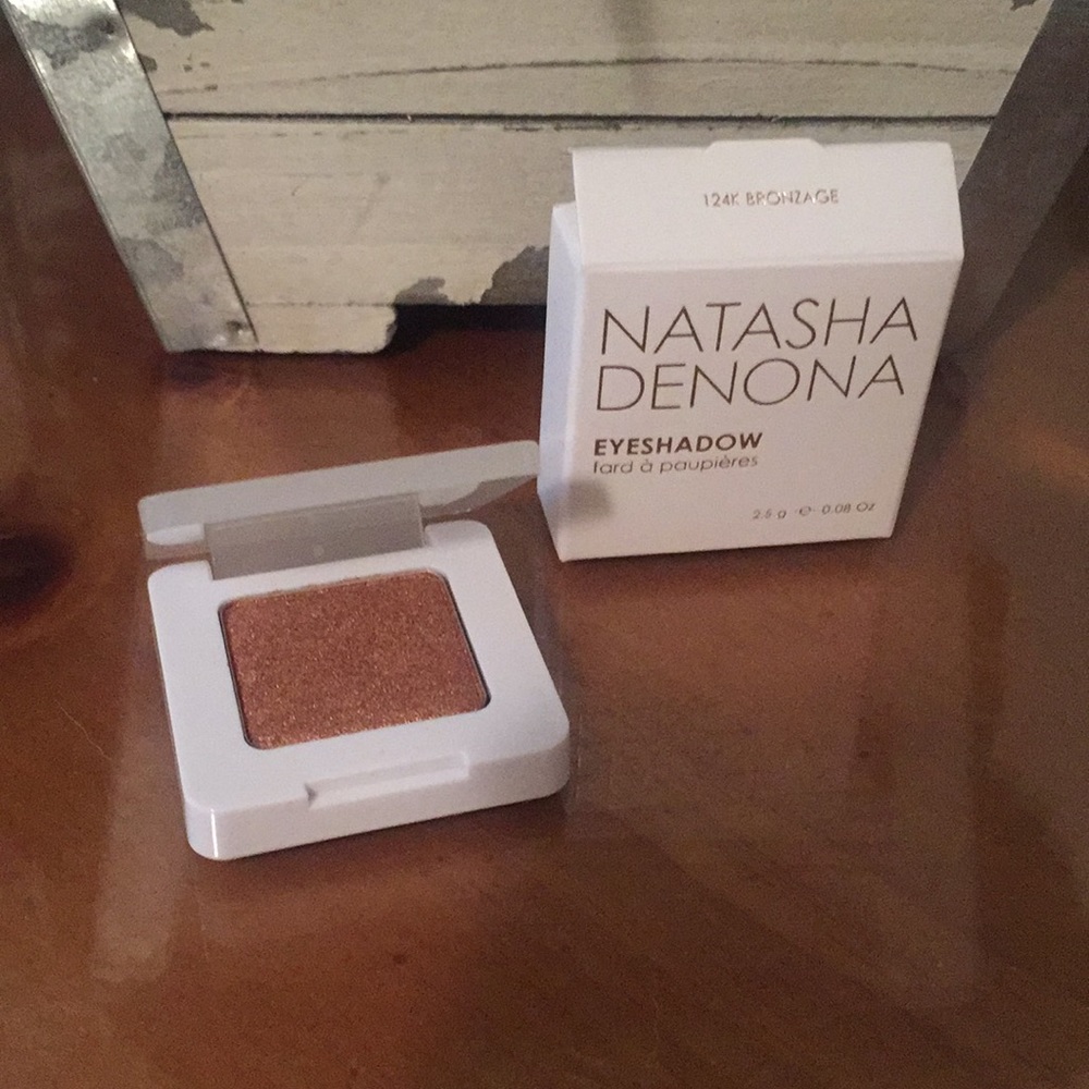 Natasha Denona eyeshadow in 124k Bronzage
